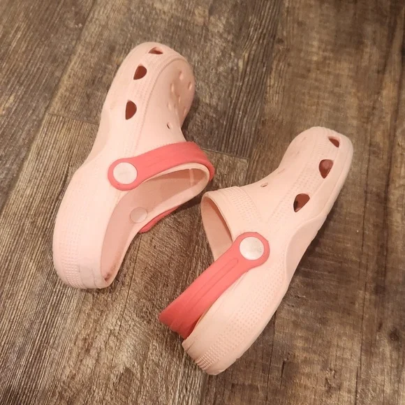 Foam Rubber Clog Water Shoes - Picture 7 of 11